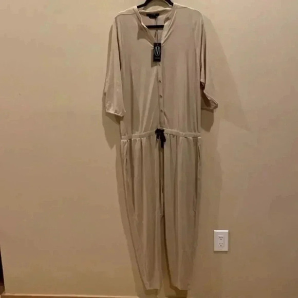 Vertigo Button Front Jumpsuit - Picture 3 of 11